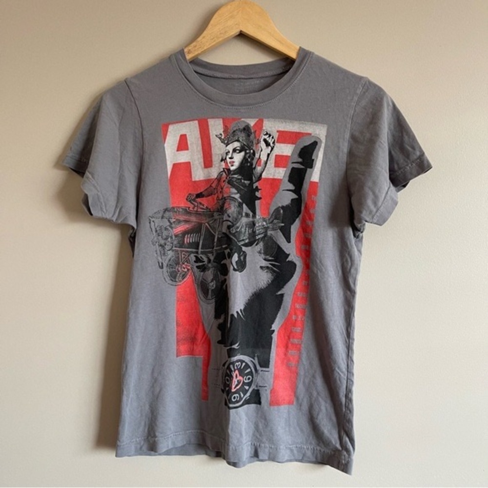 GRAPHIC TEE T-SHIRT Cool Design